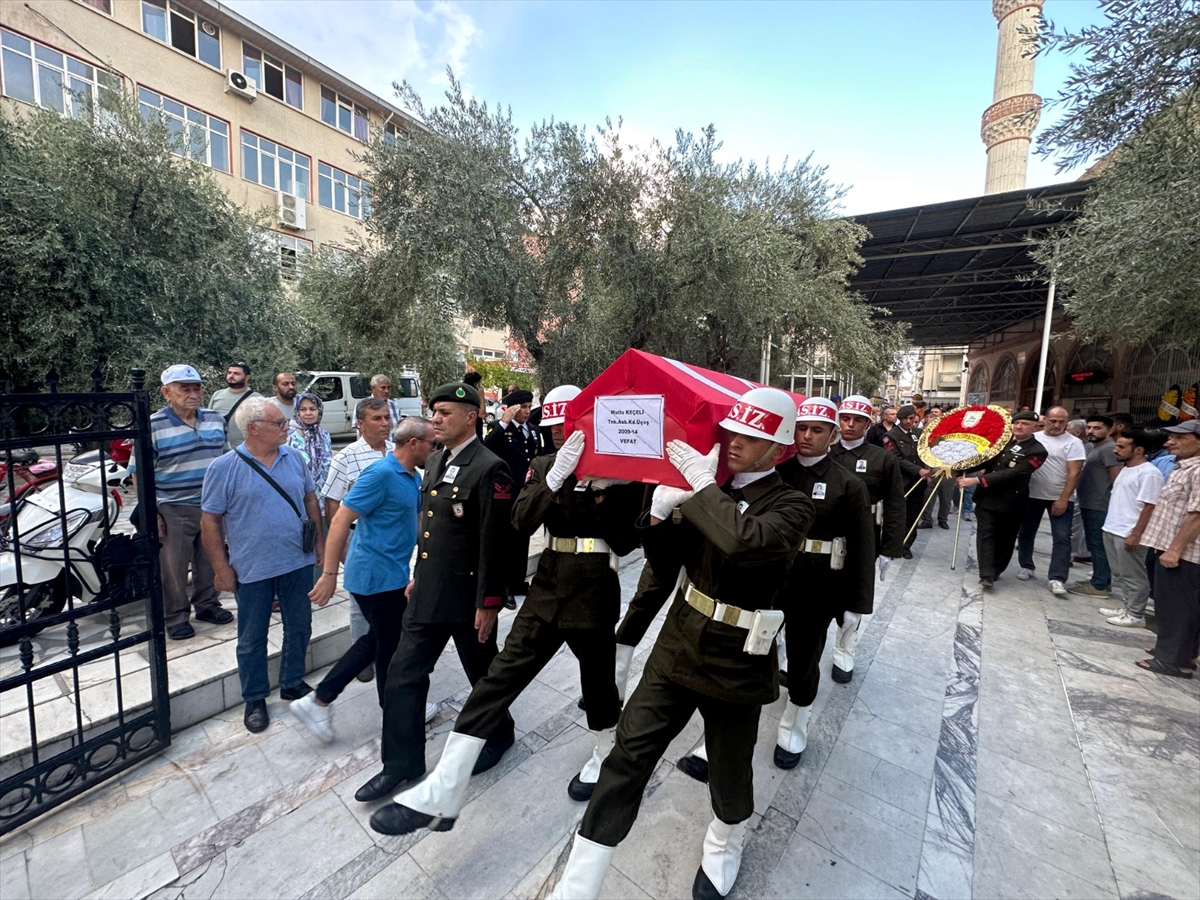 Astsubay Kıdemli Üstçavuş Mutlu Keçeli son yolculuğuna uğurlandı