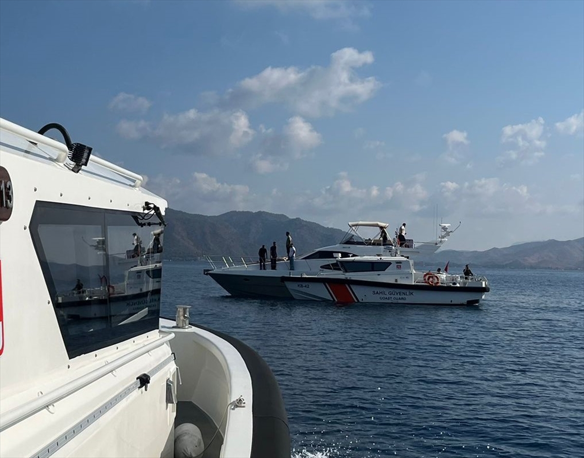 Marmaris'te lüks motor yatta 44 düzensiz göçmen yakalandı