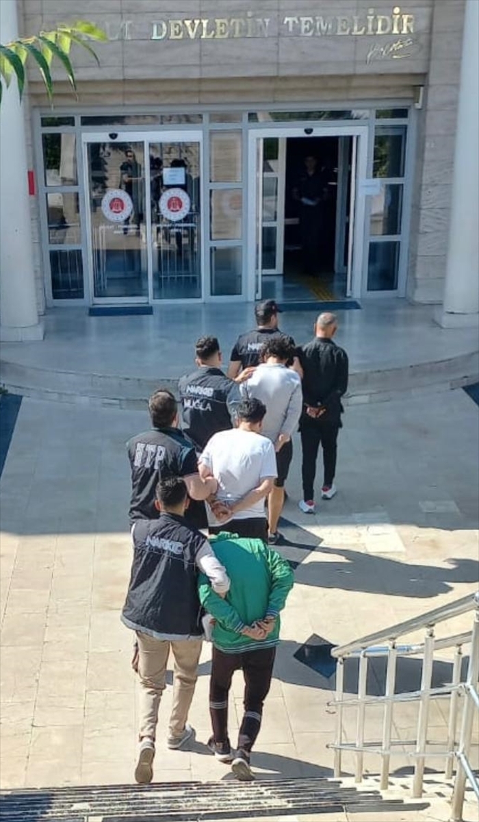 Muğla'da uyuşturucudan 4 kişi tutuklandı
