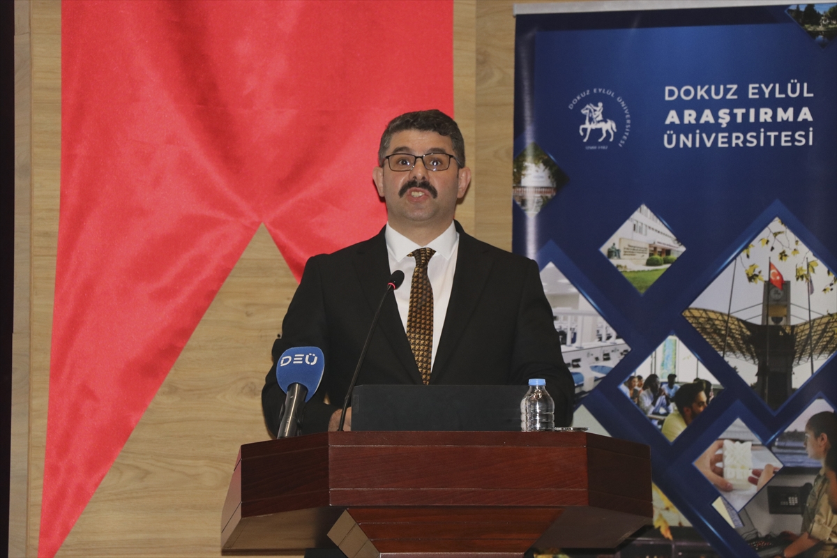 İzmir'de "Milli Mücadele'de Batı Cephesi Sergisi" açıldı