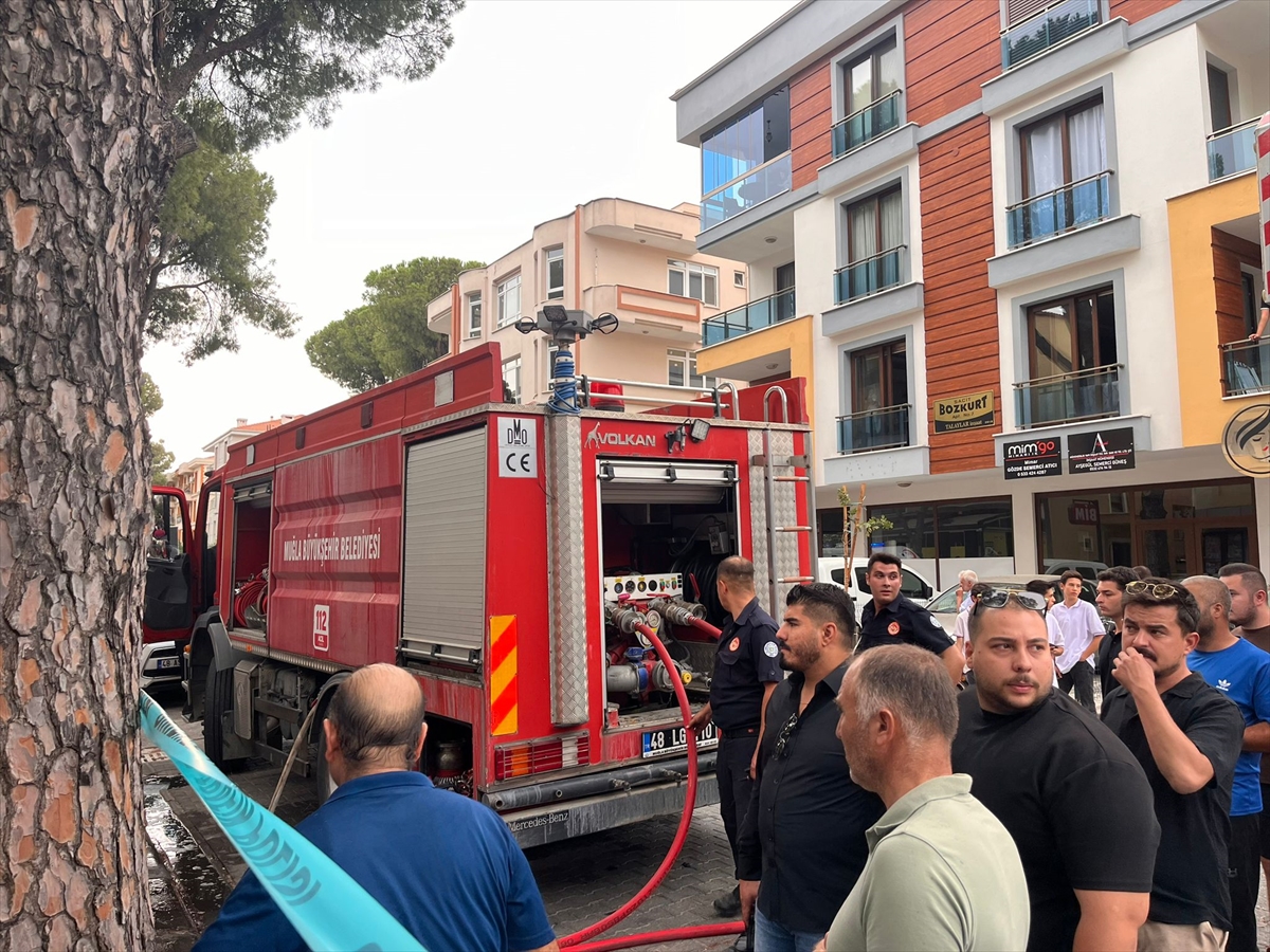 Muğla'da evde çıkan yangın itfaiye ekiplerince söndürüldü