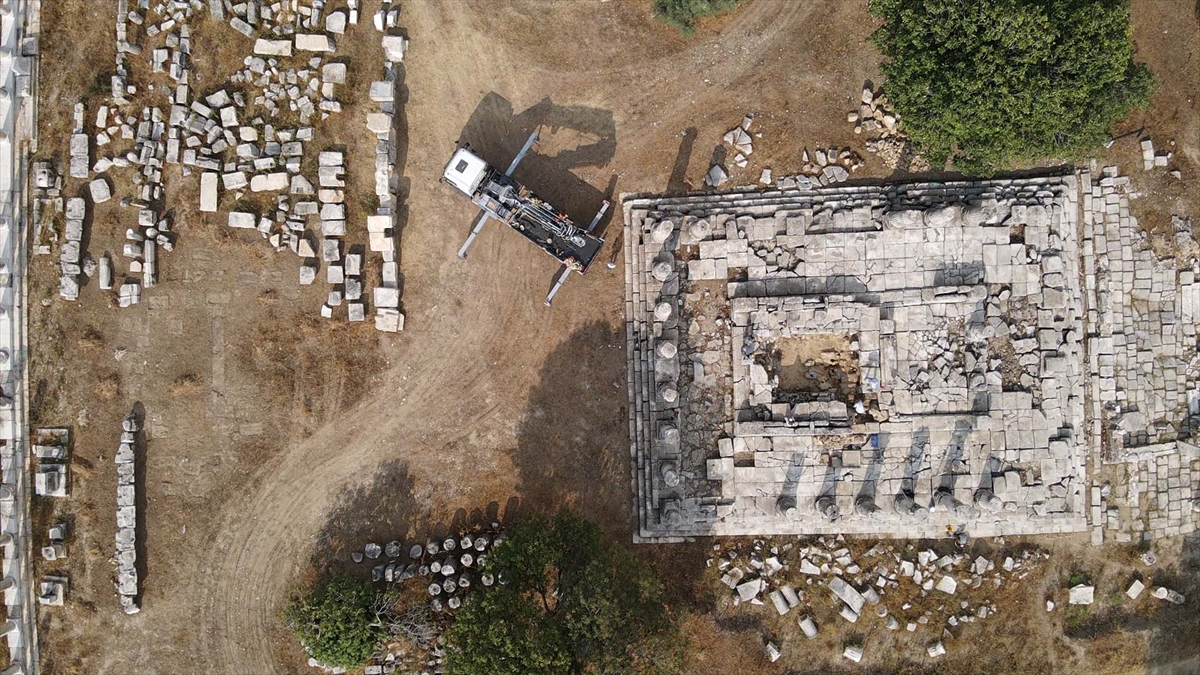 Tanrıça Hekate'nin tapınağı ayağa kaldırılıyor
