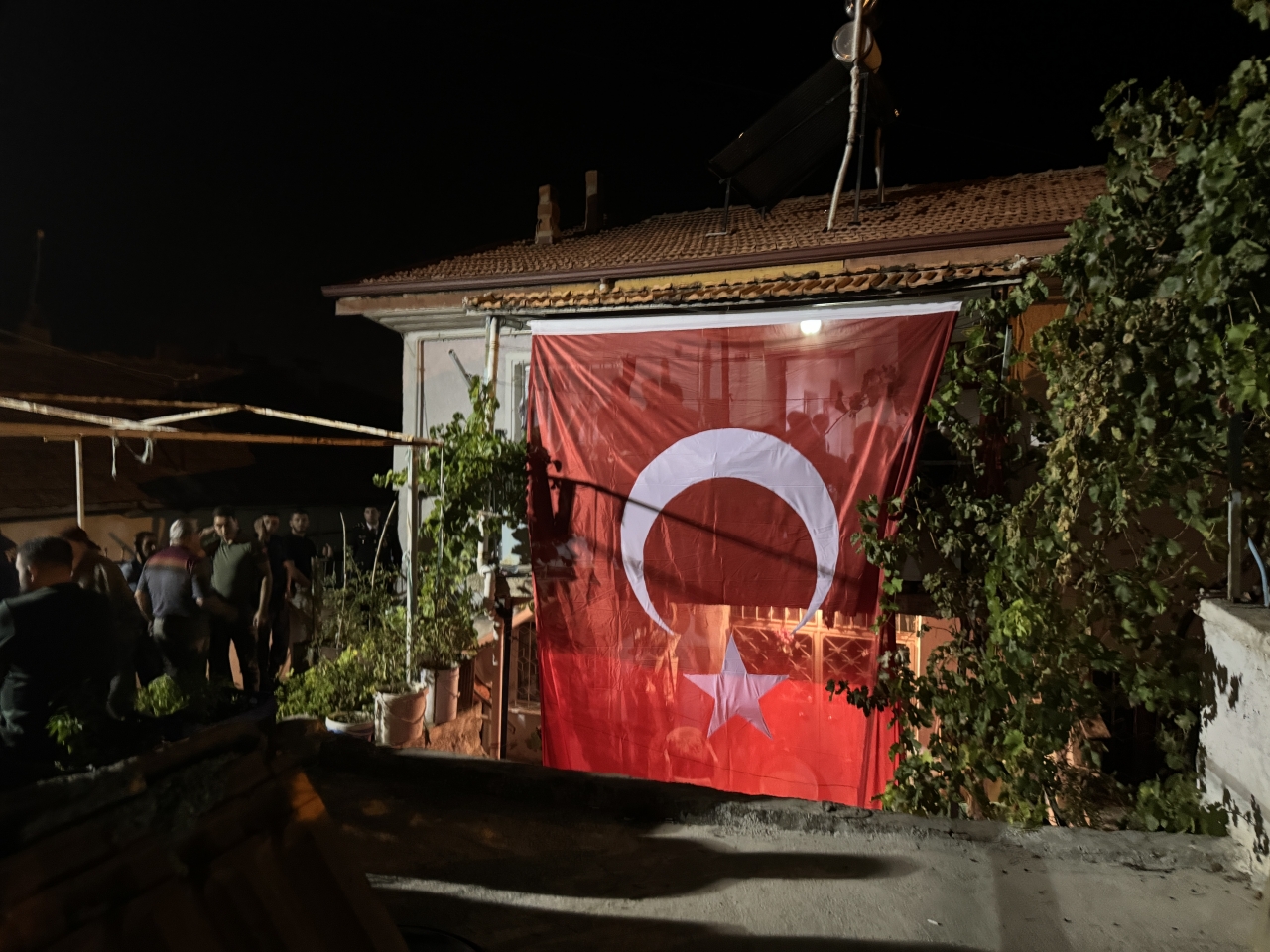 Şehit Çapan'ın Afyon'daki annesine acı haber verildi