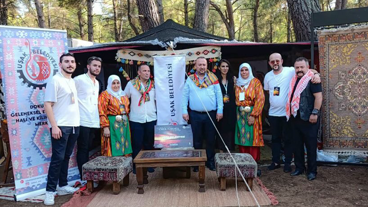 Uşak Halıları Antalya Yörük Festivali’nde İlgi Odağı Oldu