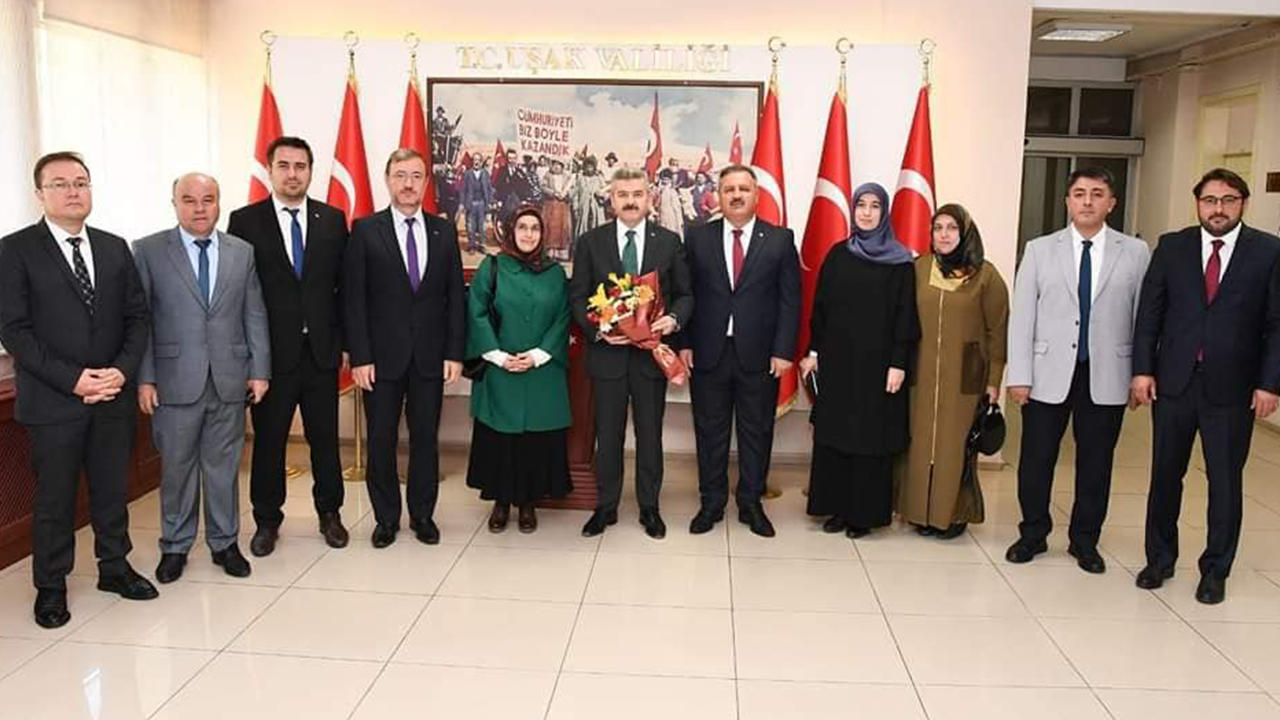Uşak Valisi Ergün’e Müftülükten Ziyaret