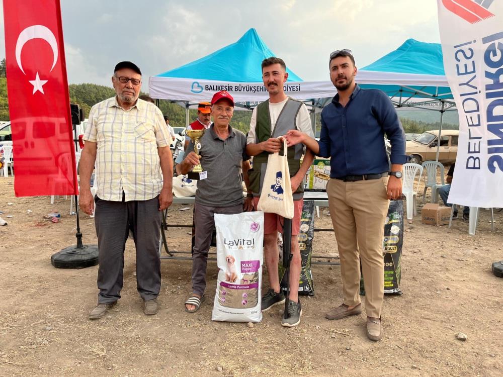 Uşaklı Atıcılar Sındırgı’dan Eli Boş Döndü