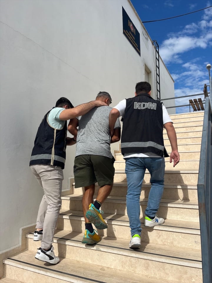 Interpol tarafından aranan dolandırıcı Bodrum'da yakalandı