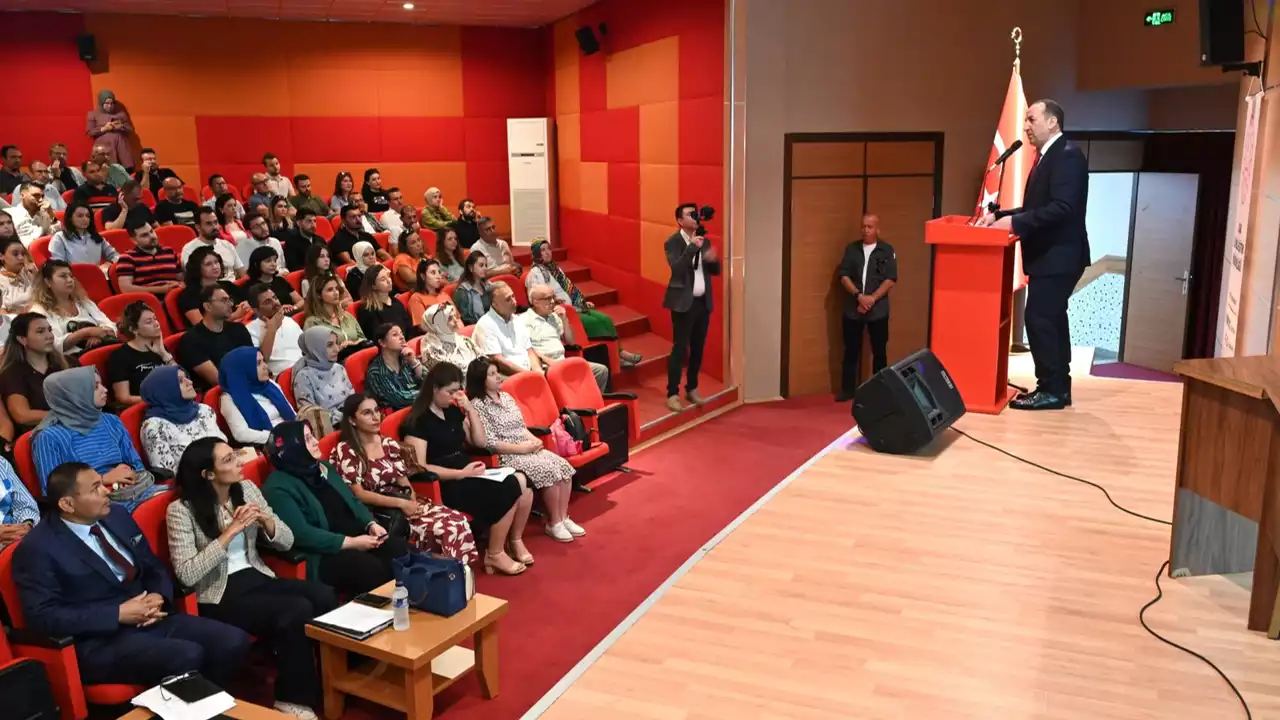 Uşak’ta Öğrencilere Rehberlik Hizmeti Arttırılacak