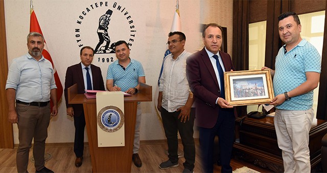 UŞAK BELEDİYESİ VE AKÜ ARASINDA SOKAK HAYVANLARI İÇİN İŞ BİRLİĞİ PROTOKOLÜ İMZALANDI