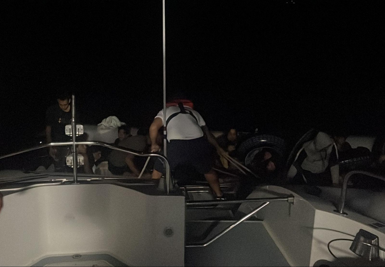 Bodrum açıklarında 36 düzensiz göçmen yakalandı