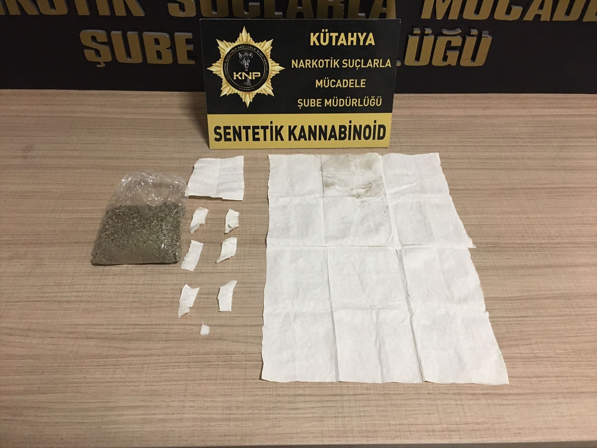 Kütahya'da uyuşturucu operasyonunda yakalanan şüpheli tutuklandı
