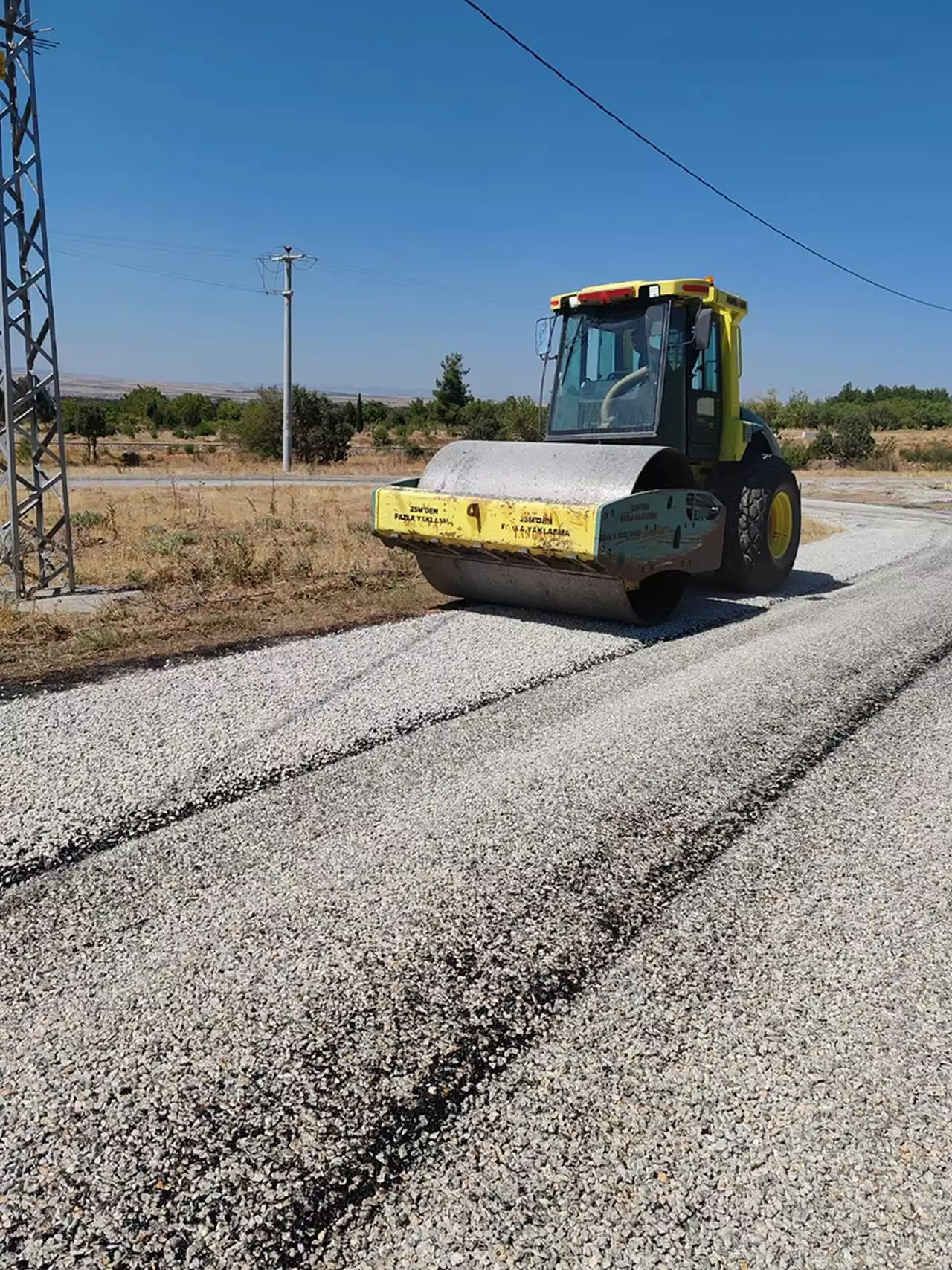 Muhtar kurduğu kooperatifle 6 ayda köyün çehresini değiştirdi