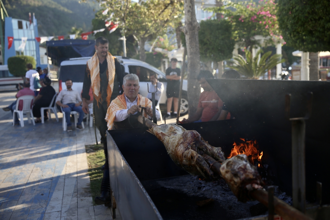 "2. Fethiye Uluslararası Gastronomi Kültür ve Dostluk Festivali" sona erdi