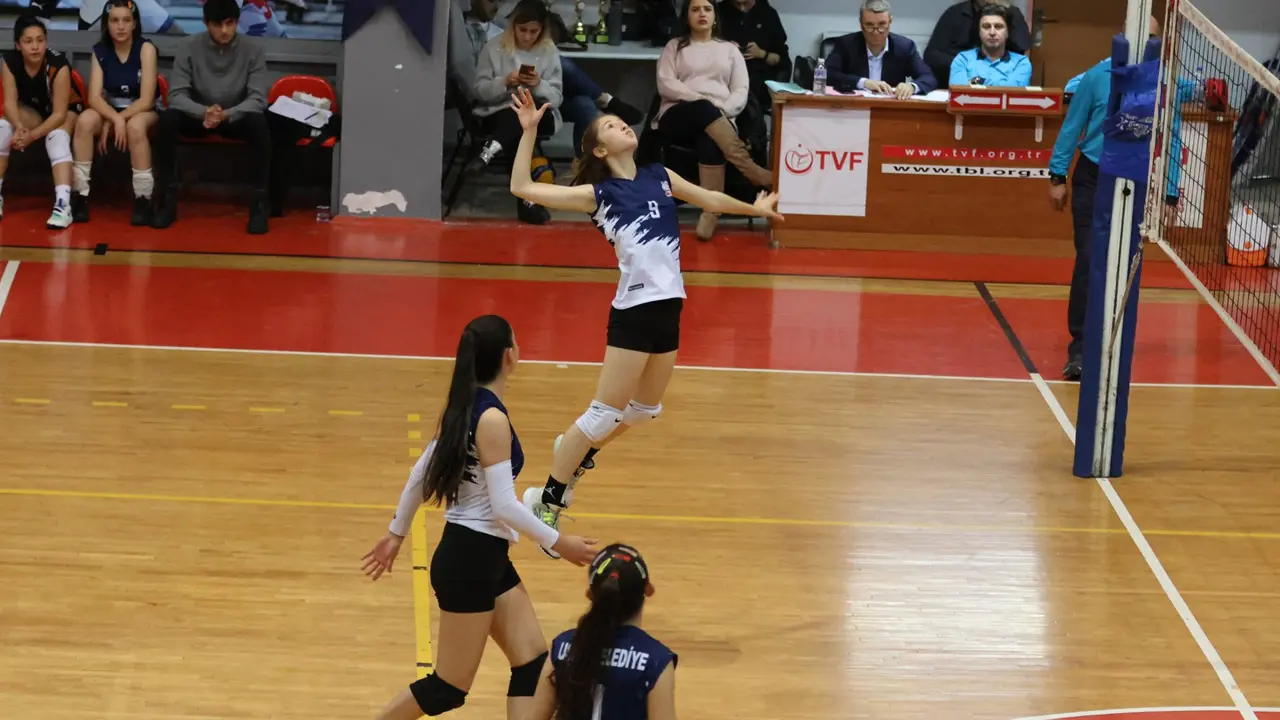 10. TSYD İzmir Voleybol Turnuvası