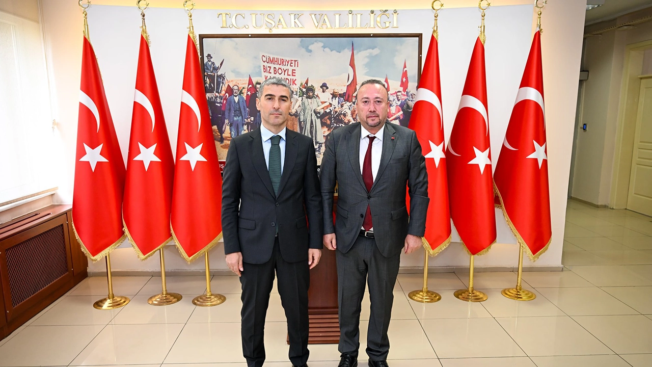 Başkan Özkan Yalım, Vali Naci Aktaş'ı Ziyaret Etti