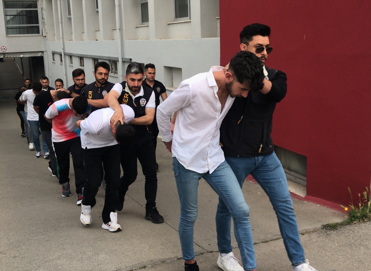 Dolandırıcılara Geçit Yok, 40 Şüpheli Gözaltına Alındı