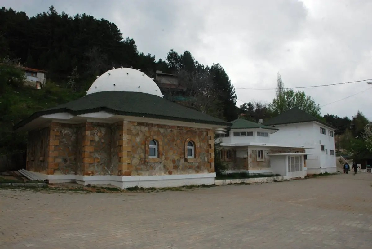 Muratdağı Hamamları Yenilendi: Hizmete Açıldı..!