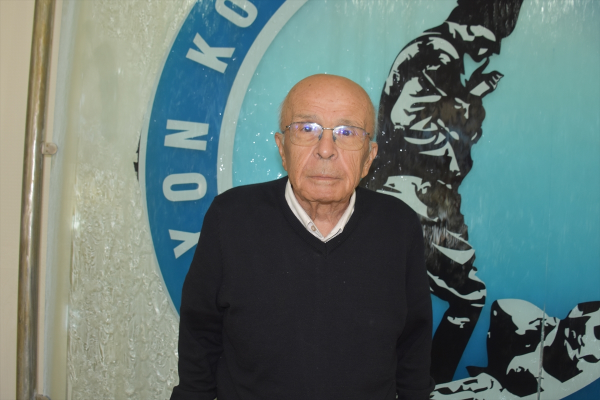 Afyonkarahisar'da "Ölümünün 100. Yılında Ziya Gökalp ve Türk Sosyolojisi Sempozyumu" sürüyor