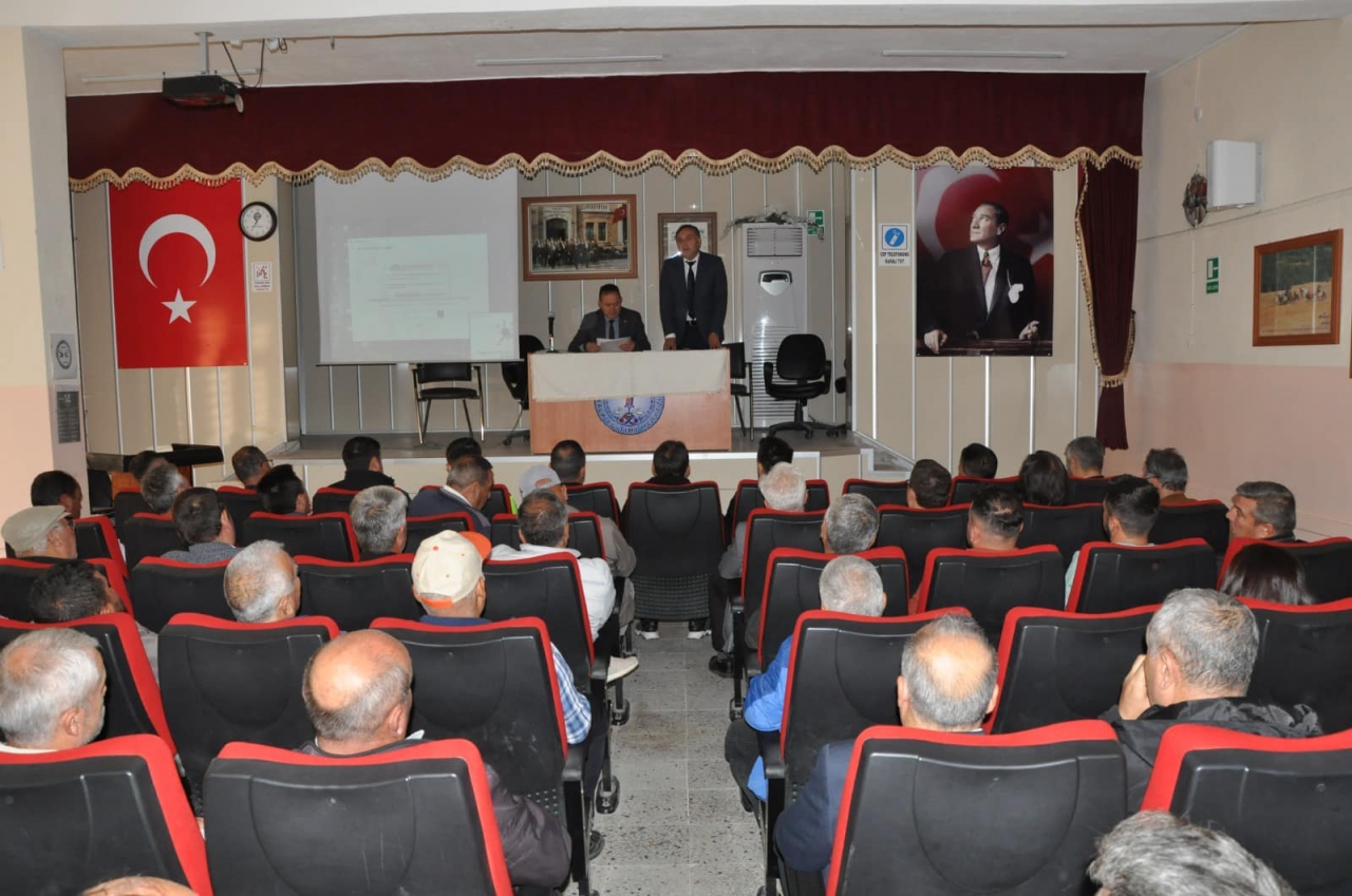 Sandıklı'da taşımalı eğitim toplantısı düzenlendi
