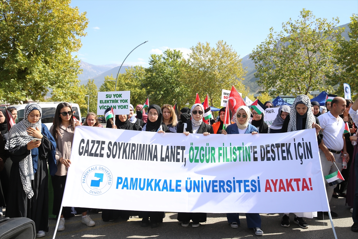 Denizli'de üniversite öğrencilerinden Filistin'e destek yürüyüşü