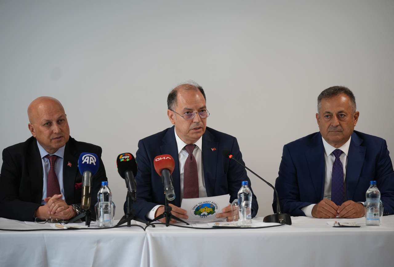 Ege'de kütlü pamuk rekoltesi 484 bin ton bekleniyor
