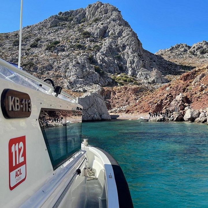 Muğla'da 31 düzensiz göçmen kurtarıldı, 24 göçmen yakalandı