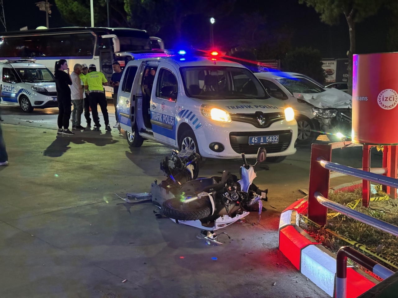Manisa'da otomobilin çarptığı Hasan Emre hayatını kaybetti