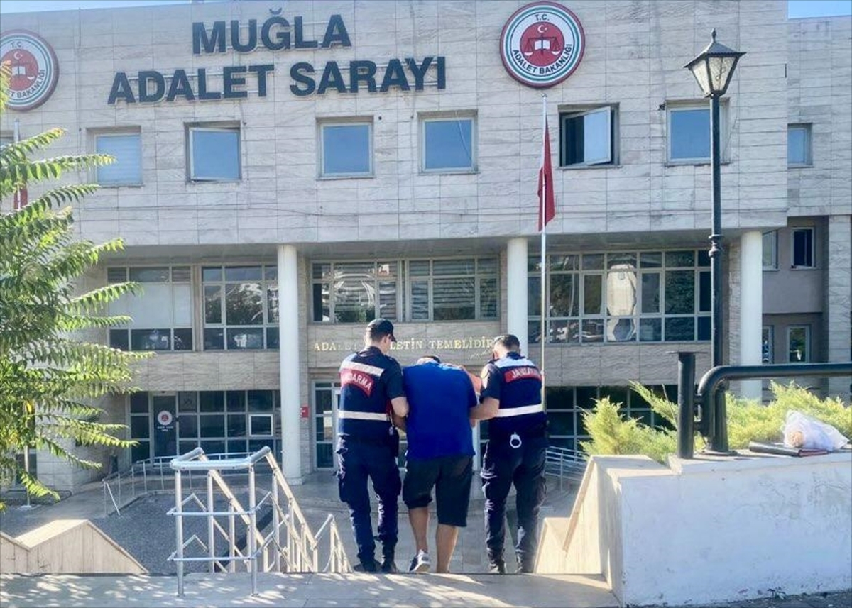 Muğla'da 2 firari hükümlü yakalandı