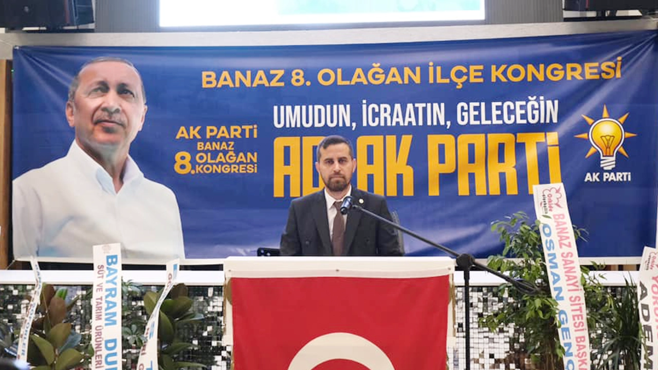 Ak Parti Banazda Erdoğan Yeniden Başkan Seçildi