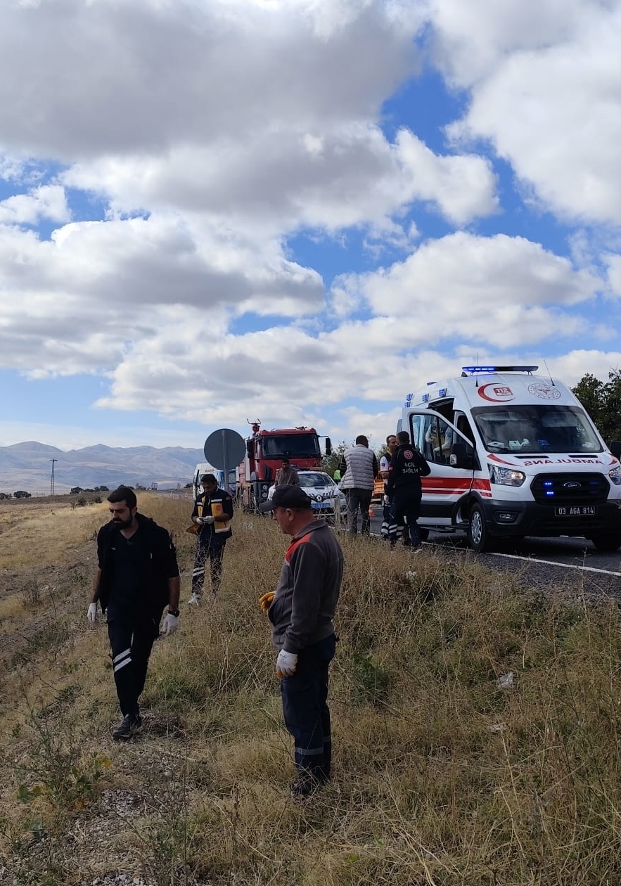 Afyonkarahisar'da kaza: 22 yaralı