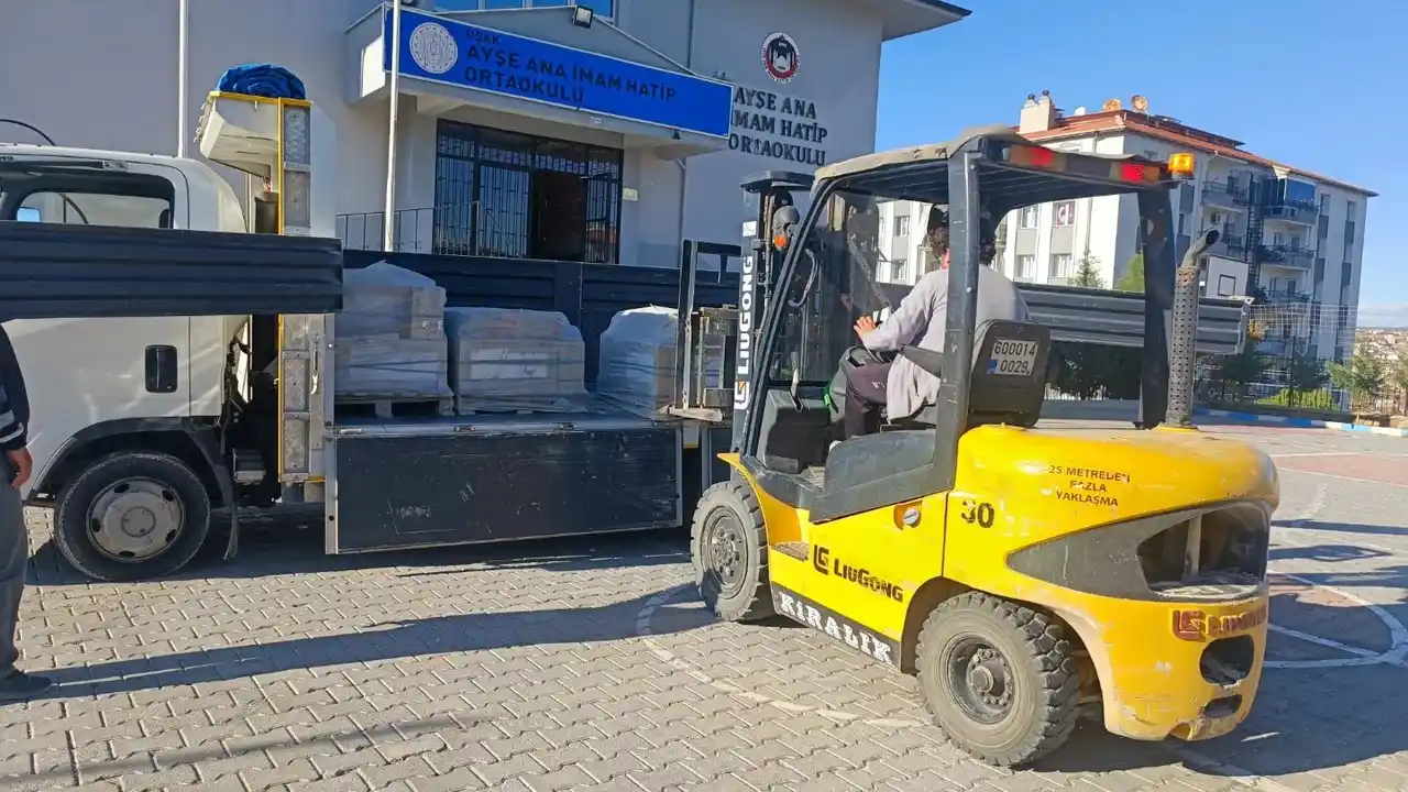 Uşak Seramik, Okulun Fayans İhtiyacını Ücretsiz Karşıladı