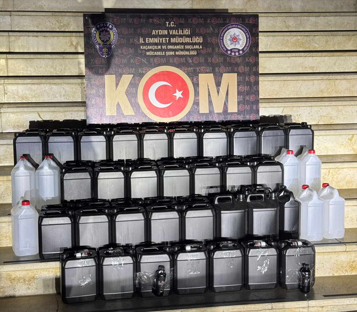 Aydın'da kaçakçılık operasyonunda 3 şüpheli yakalandı