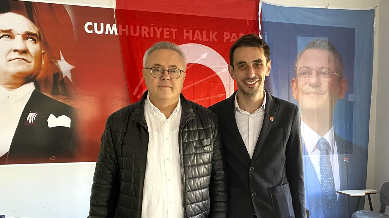 Murat Kahraman, Uşak CHP İl Gençlik Kolları Başkanı Seçildi