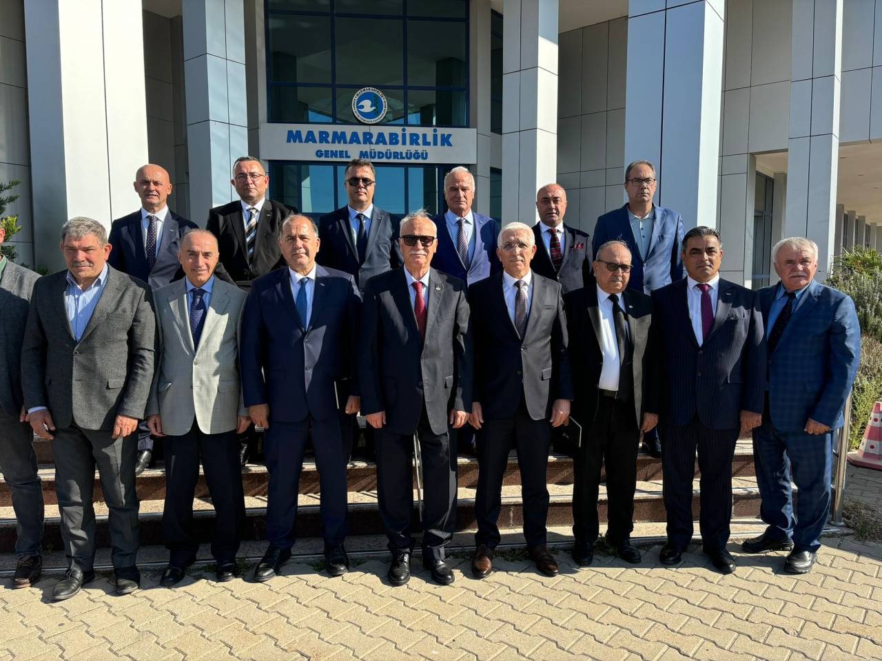 Tariş yönetiminden Marmarabirlik'e ziyaret