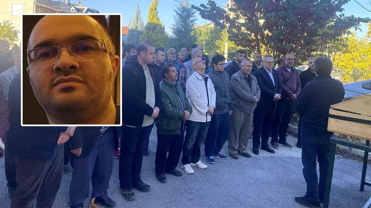 Uşaklı Doktor Kenan Dölek Görevi Başında Hayatını Kaybetti