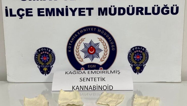 Uşak'tan Simav'a Uyuşturucu Taşıyan Şüpheliler Yakalandı