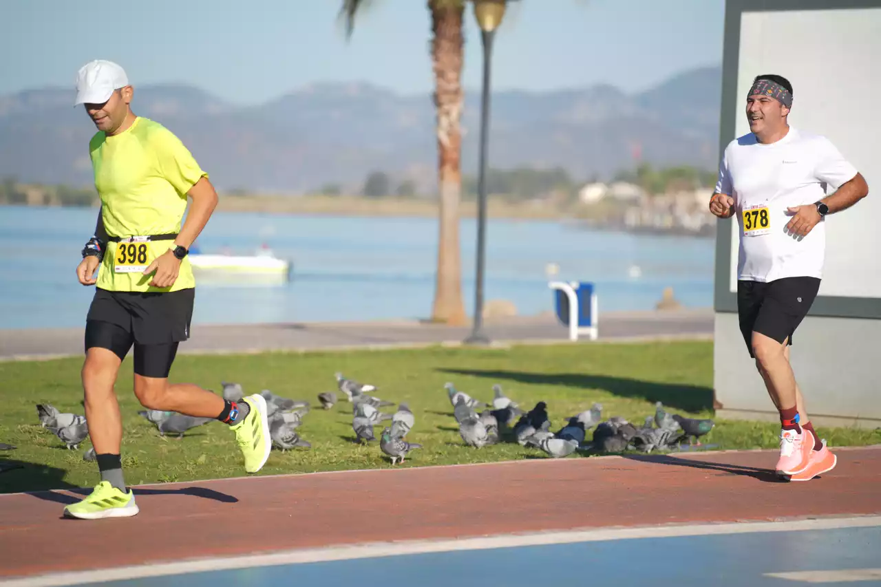 5. Uluslararası Fethiye Spor Festivali'nde Likya Yarı Maratonu yarışları yapıldı