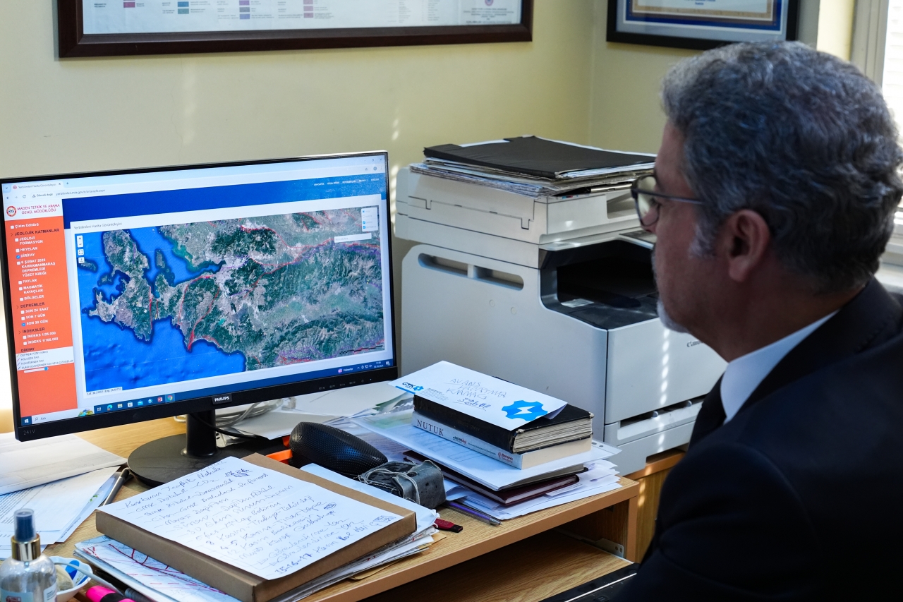 Ege Denizi merkezli depremin 4. yılında İzmir için yapı stoku uyarısı