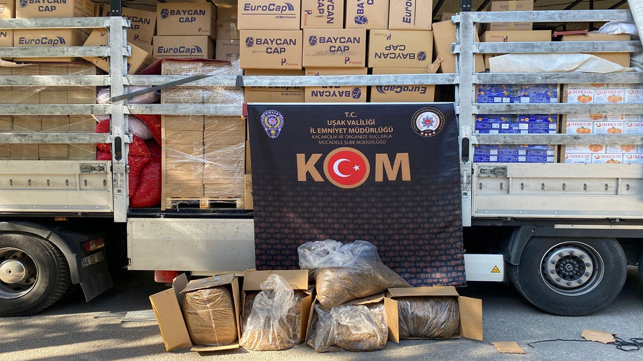 Uşak Polisinden Kaçakçılara "1.5 Milyon TL’lik" Darbe
