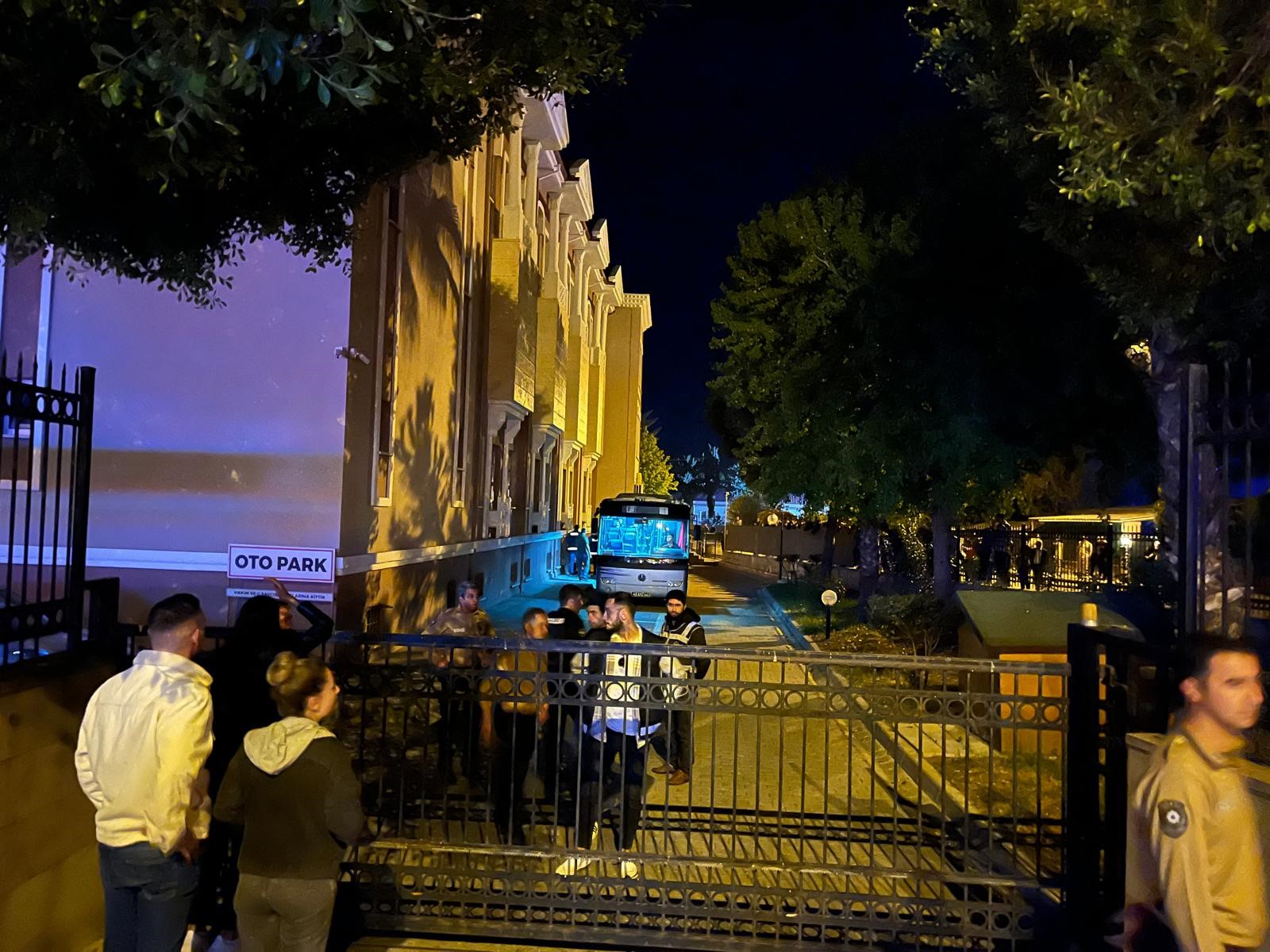 Fethiye'deki yasa dışı bahis operasyonunda yakalanan 25 zanlı tutuklandı