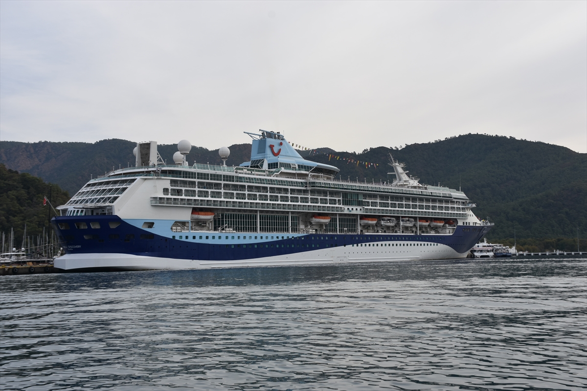 Marella Discovery, 1760 yolcusuyla "ana limanı" Marmaris'te