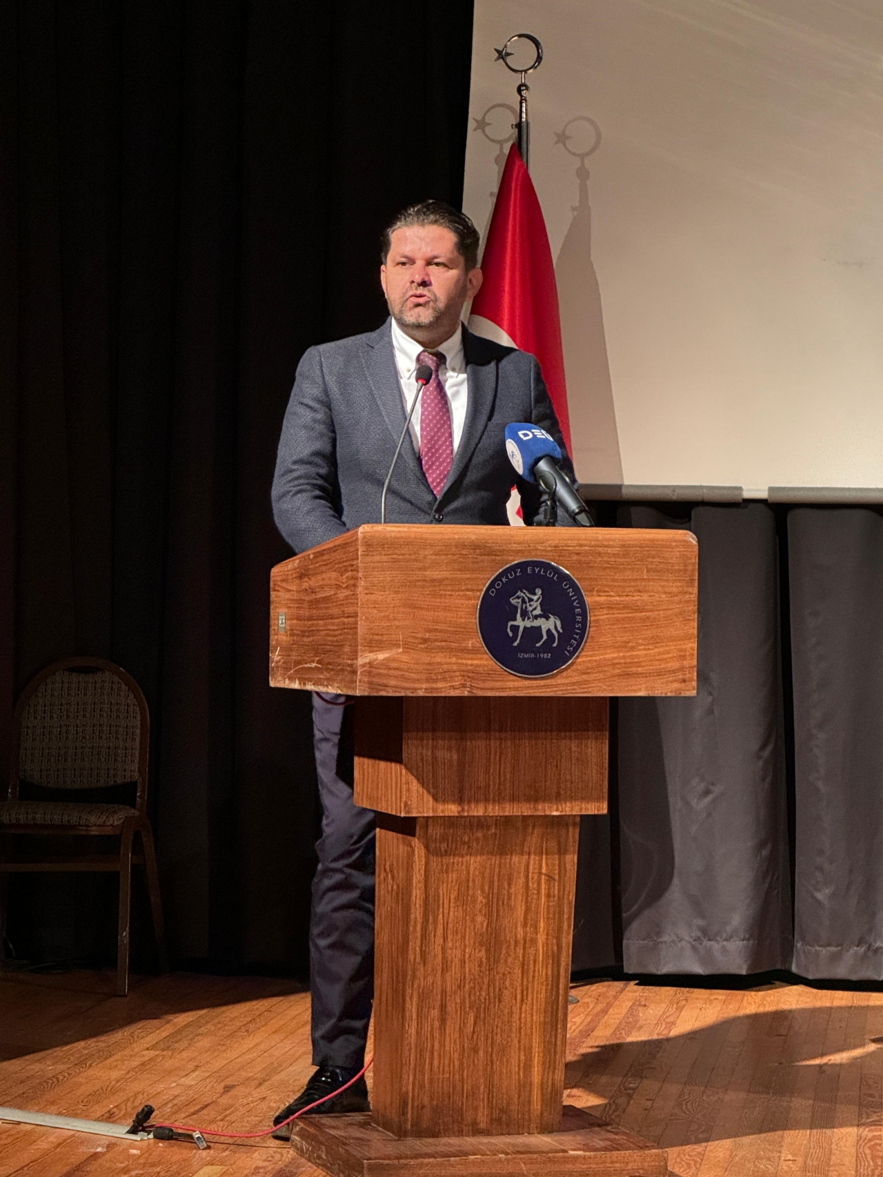 İzmir'de organ bağışı ve nakli paneli düzenlendi