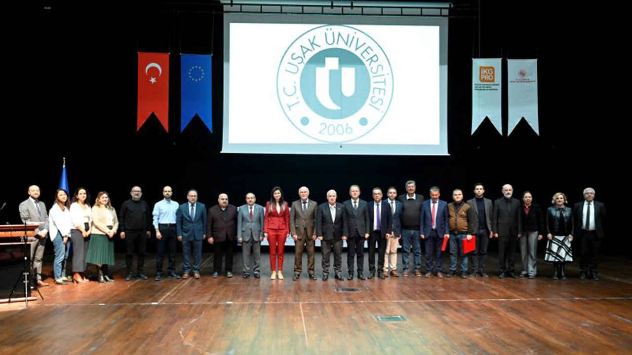 “Gençler Çalışıyor, Uşak Gelişiyor” Projesiyle 43 Genç Sanayide İstihdam Edildi
