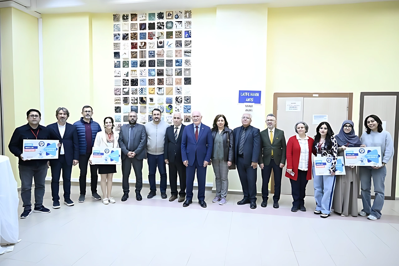 Uşak Üniversitesi Proje Yarışmasında Ödüller Verildi