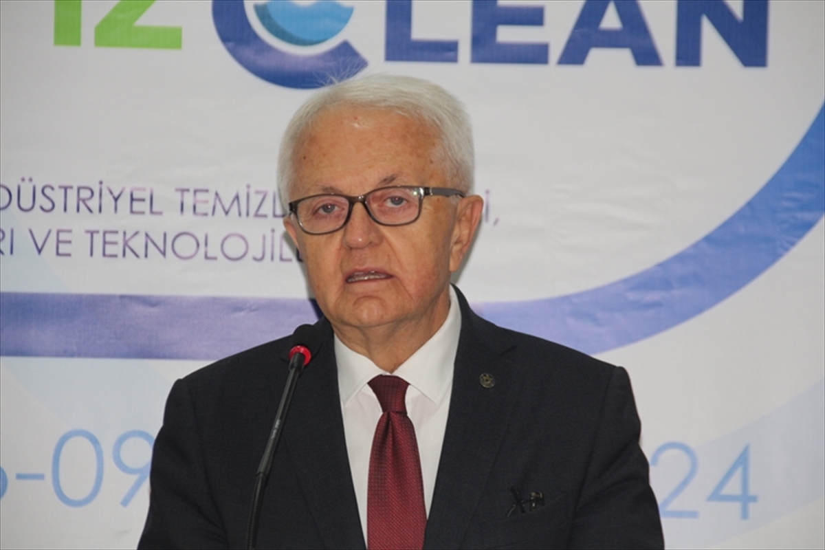 İzmir'de endüstriyel temizlik fuarı İZCLEAN kapılarını açtı