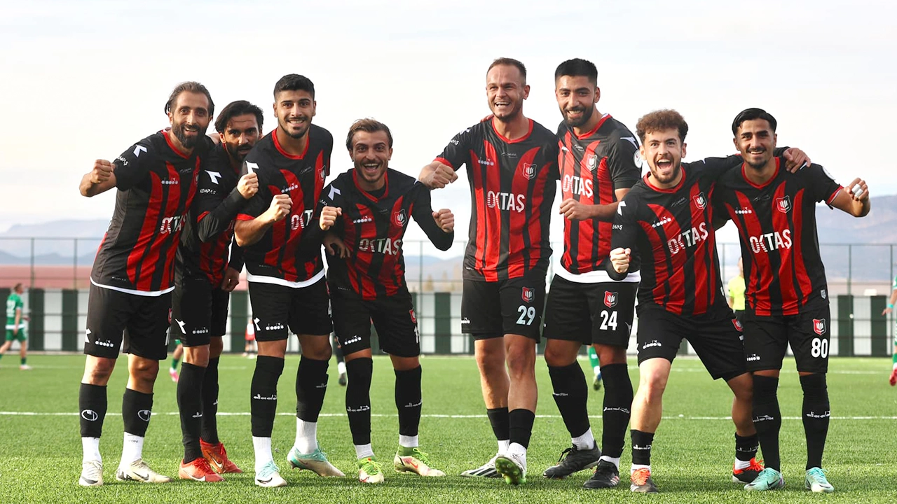Kelkit Hürriyet Spor 0-2 Uşakspor (MAÇ SONUCU)