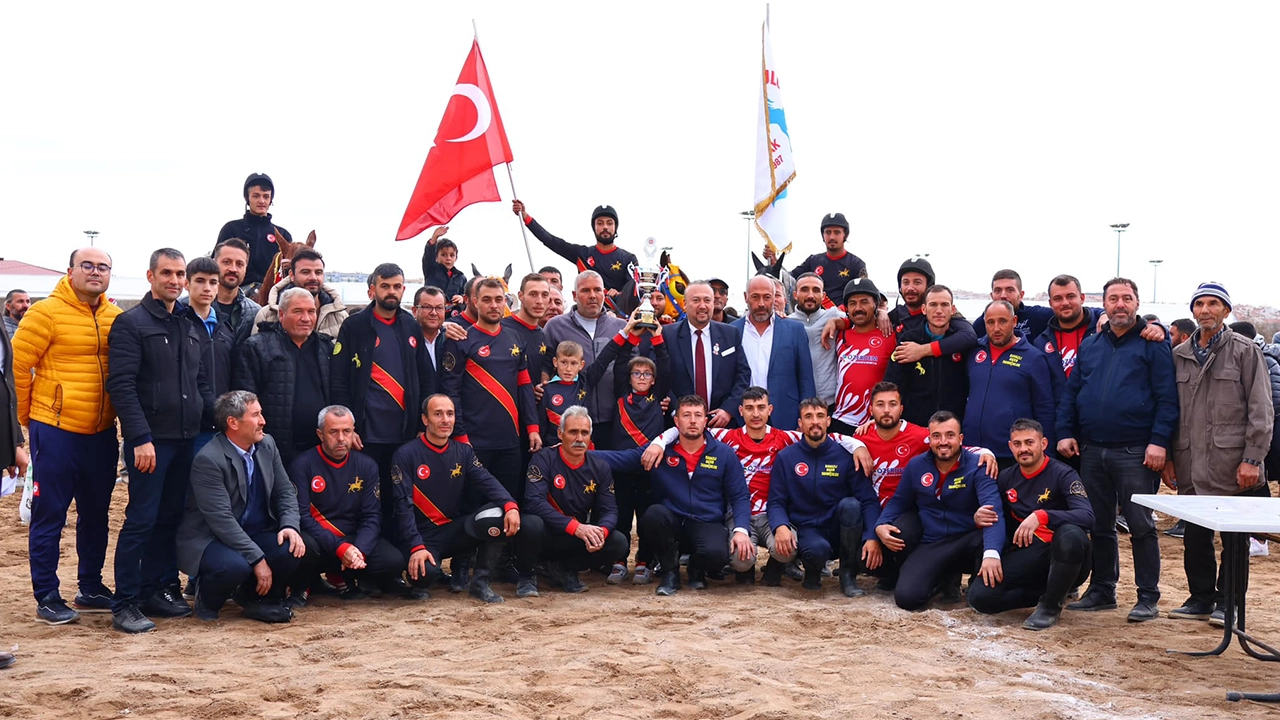 Uşak Bir Eylül Atlı Cirit Spor Kulübü Şampiyon!