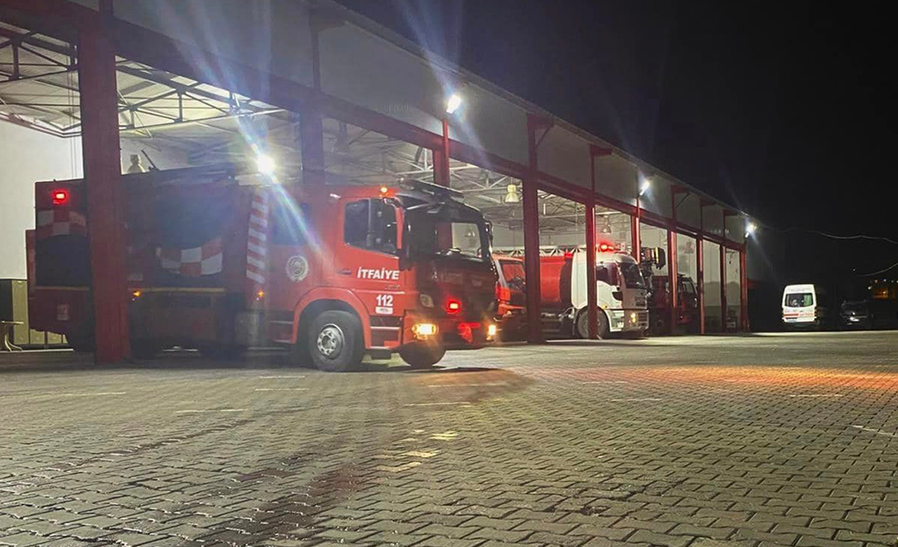 Çal'da iki katlı evde çıkan yangın söndürüldü