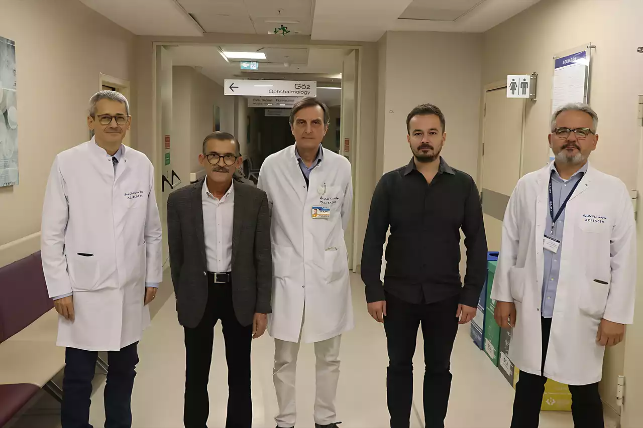 İzmir'de diyaliz tedavisi gören hasta, böbrek nakliyle sağlığına kavuştu