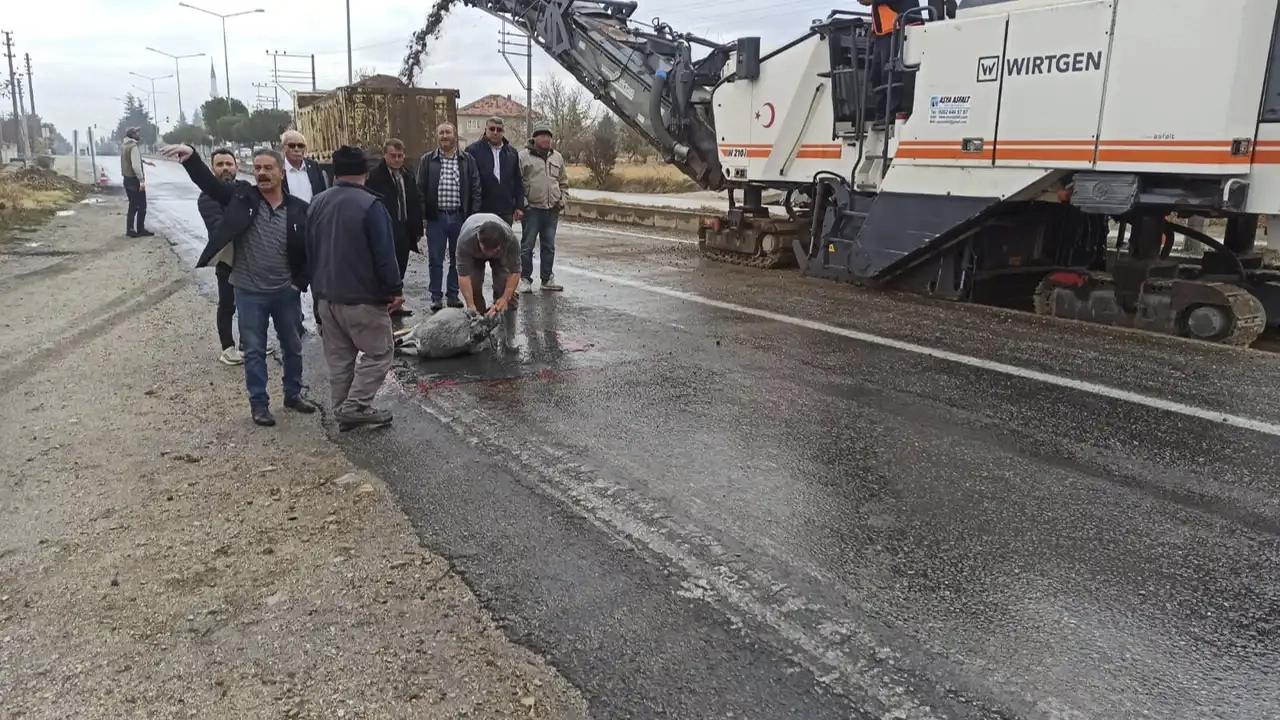 Pınarbaşı'nda 15 Yıllık Bekleyiş Kurban Kesilerek Kutlandı